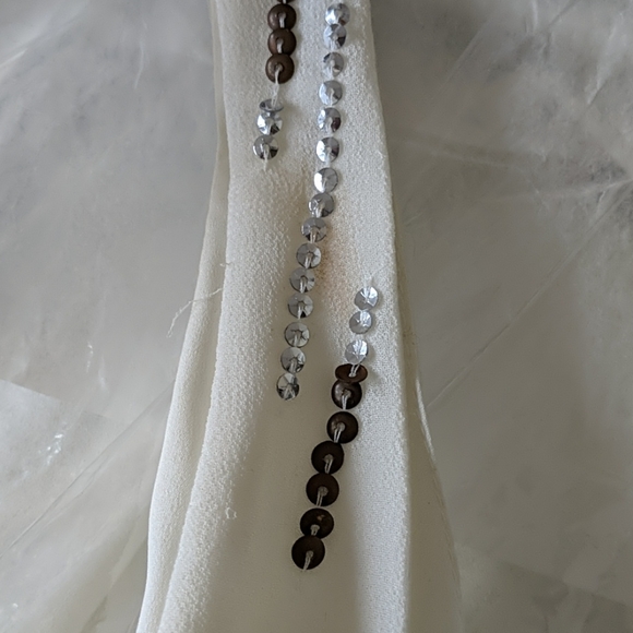 Forever 21 Sequined Dress - Picture 6 of 8